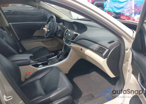 2015 Honda Accord Lx z USA, uszkodzony, nr VIN 1HGCR2F36FA183585